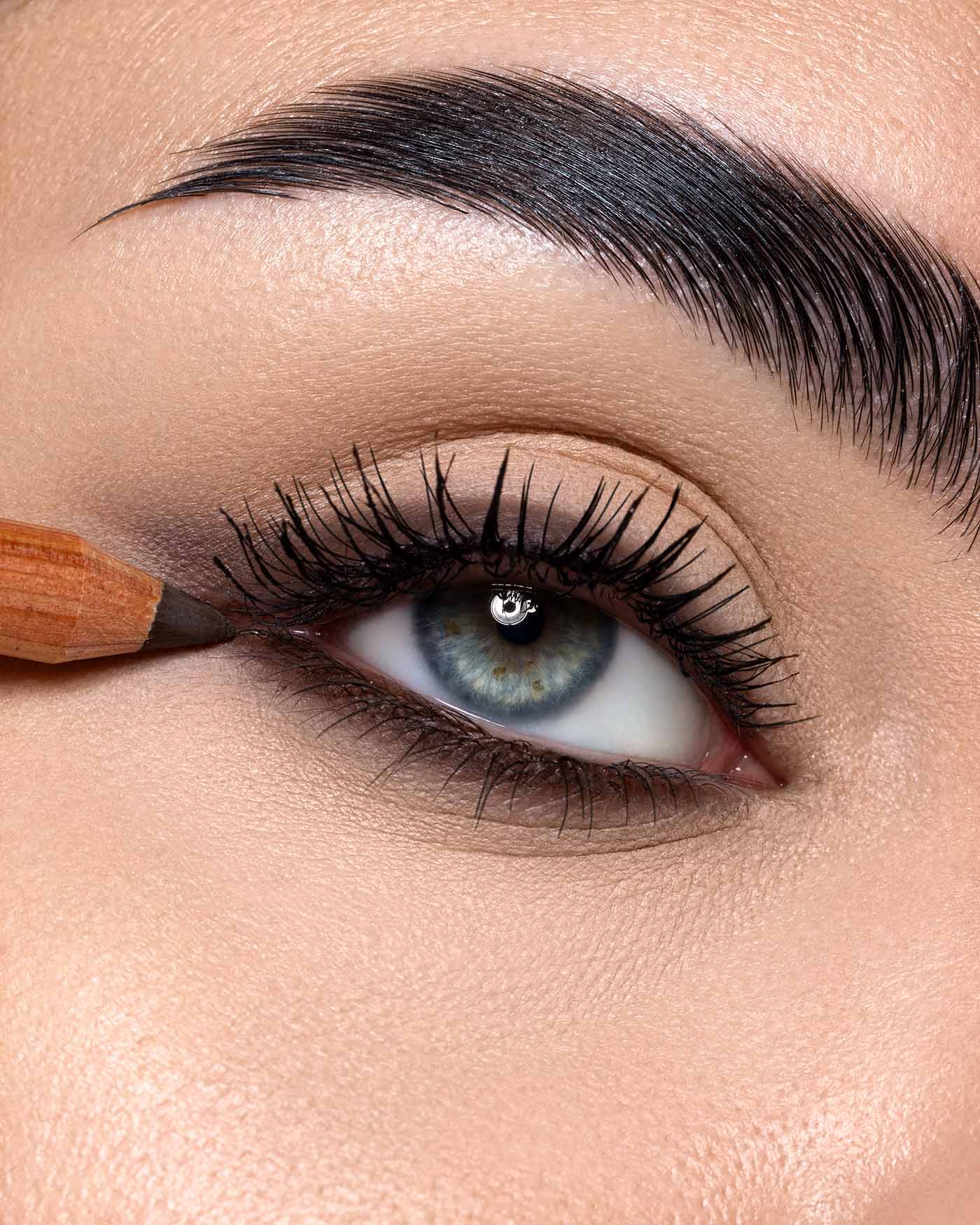 ASTRA PURE BEAUTY EYE PENCIL Astra Pure Beauty JOLIE'S