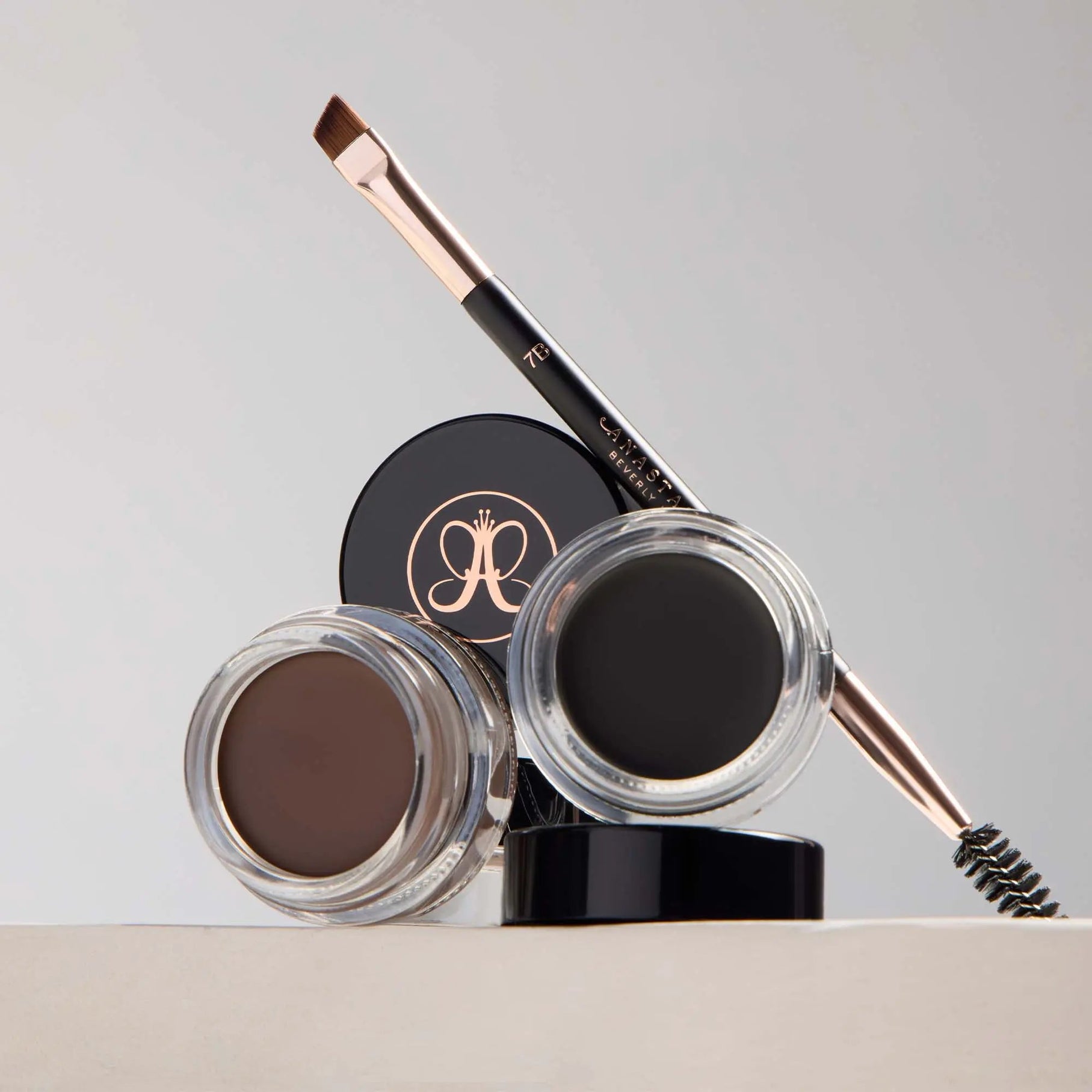 DIPBROW® Pomade Anastasia Beverly Hills