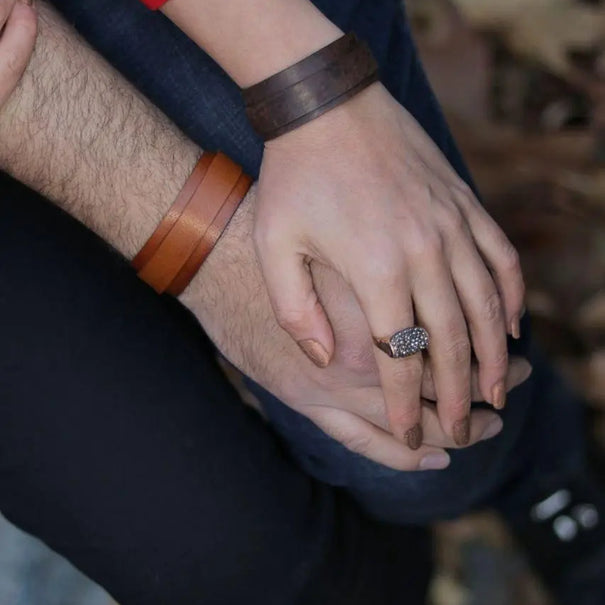 Dayereh unisex bracelet - JOLIE'S UAE