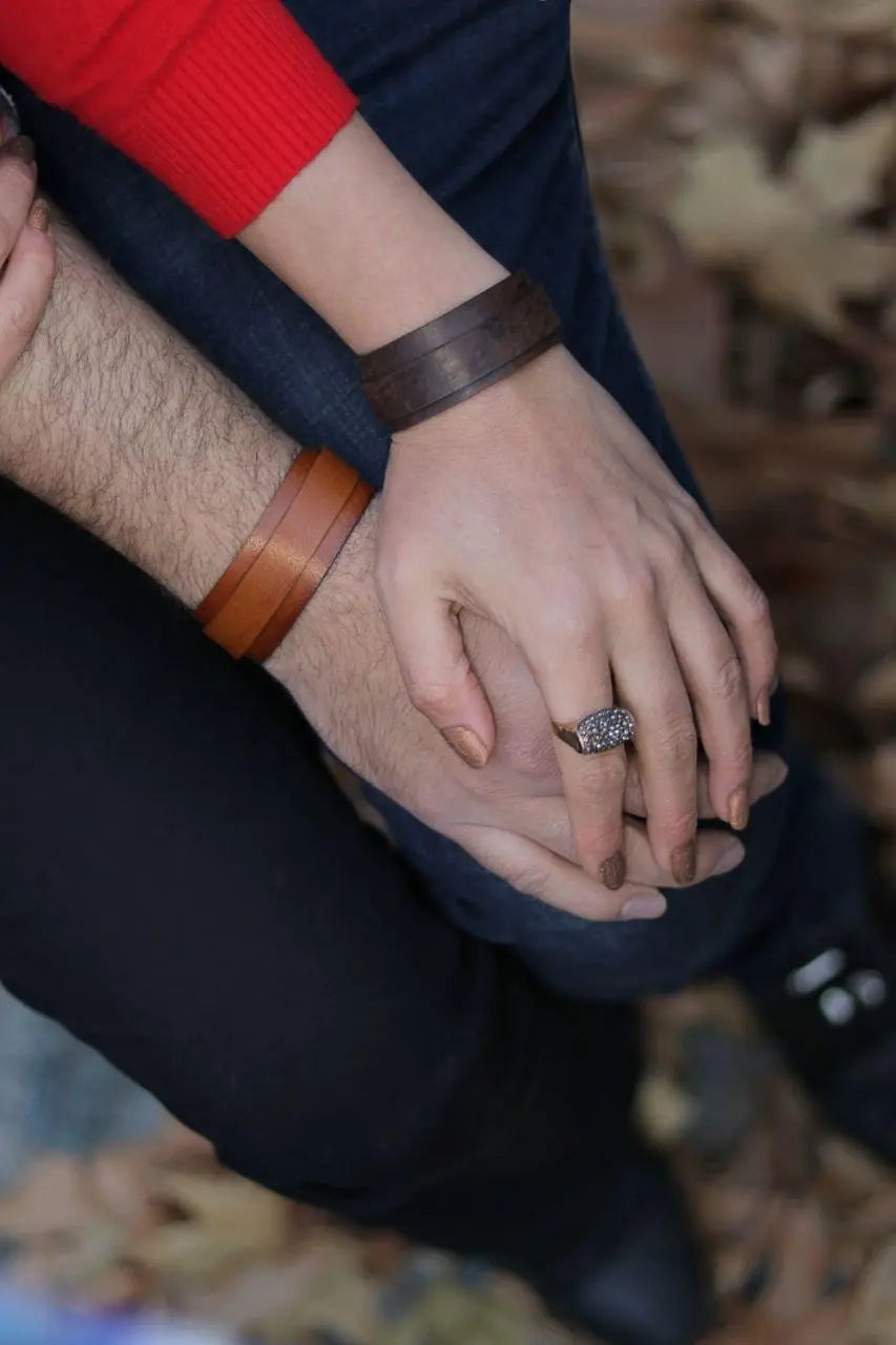 Dayereh unisex bracelet - JOLIE'S UAE