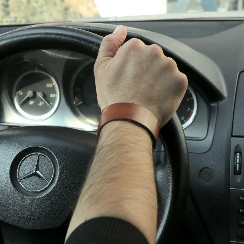 Dohol unisex bracelet - JOLIE'S UAE