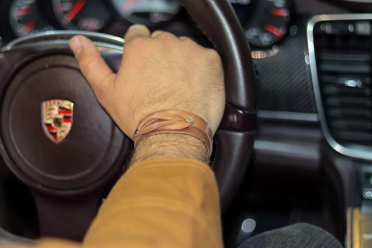 Oud unisex bracelet - JOLIE'S UAE