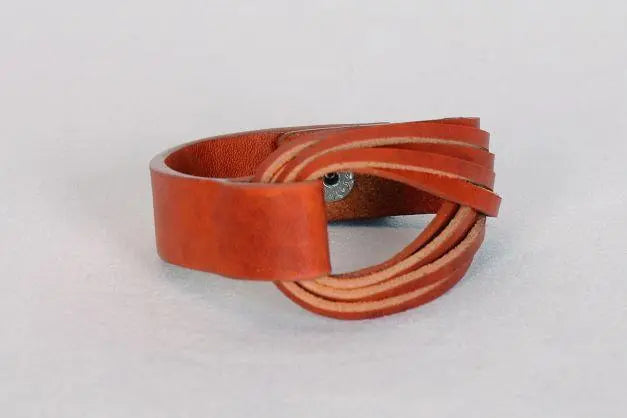 Rubab unisex bracelet - JOLIE'S UAE