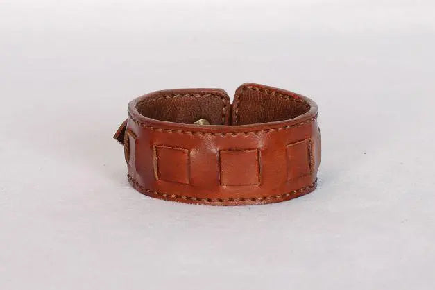 Tanbur unisex bracelet - JOLIE'S UAE